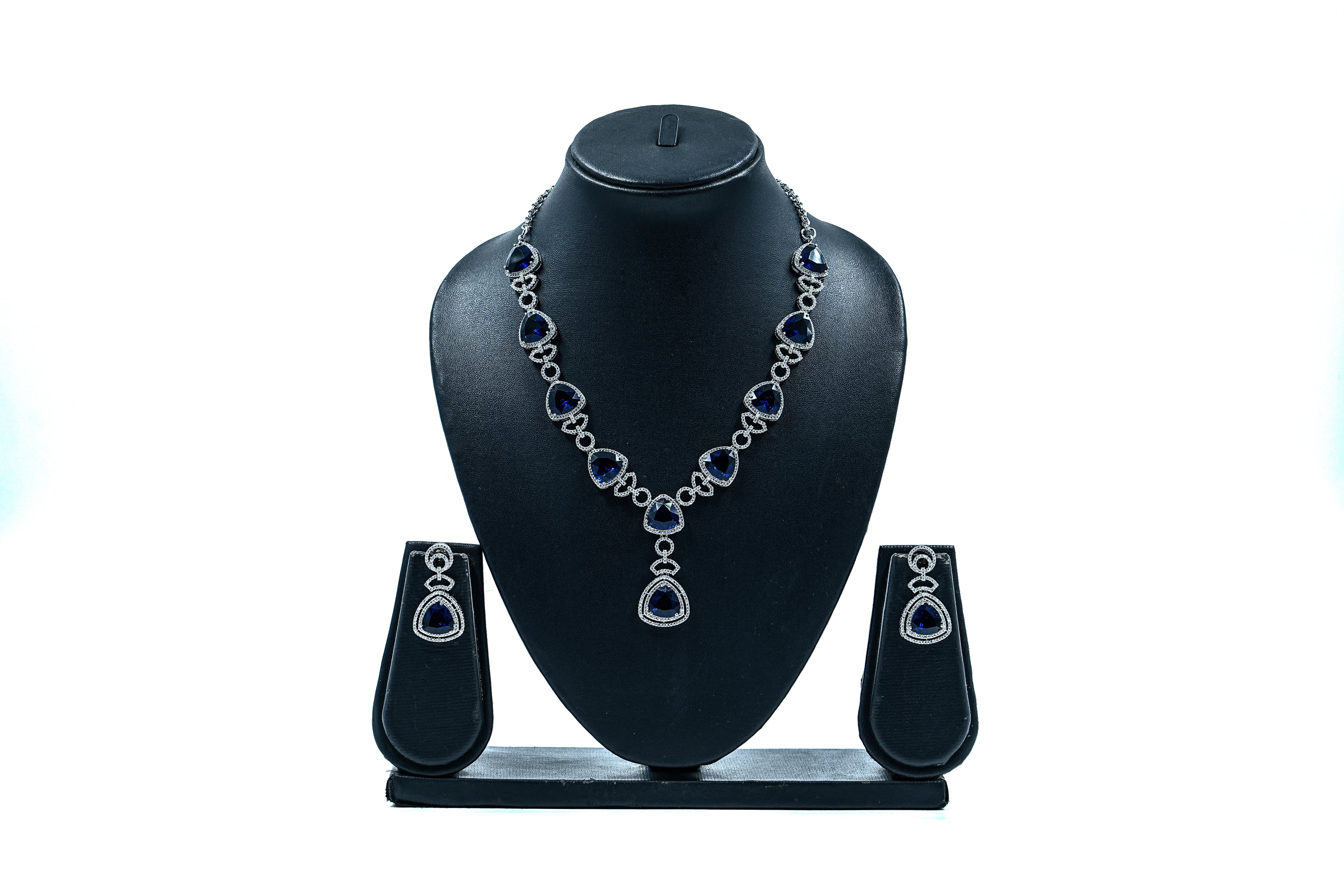 Sterling Silver Solitaire Emerald Zircon Neckset