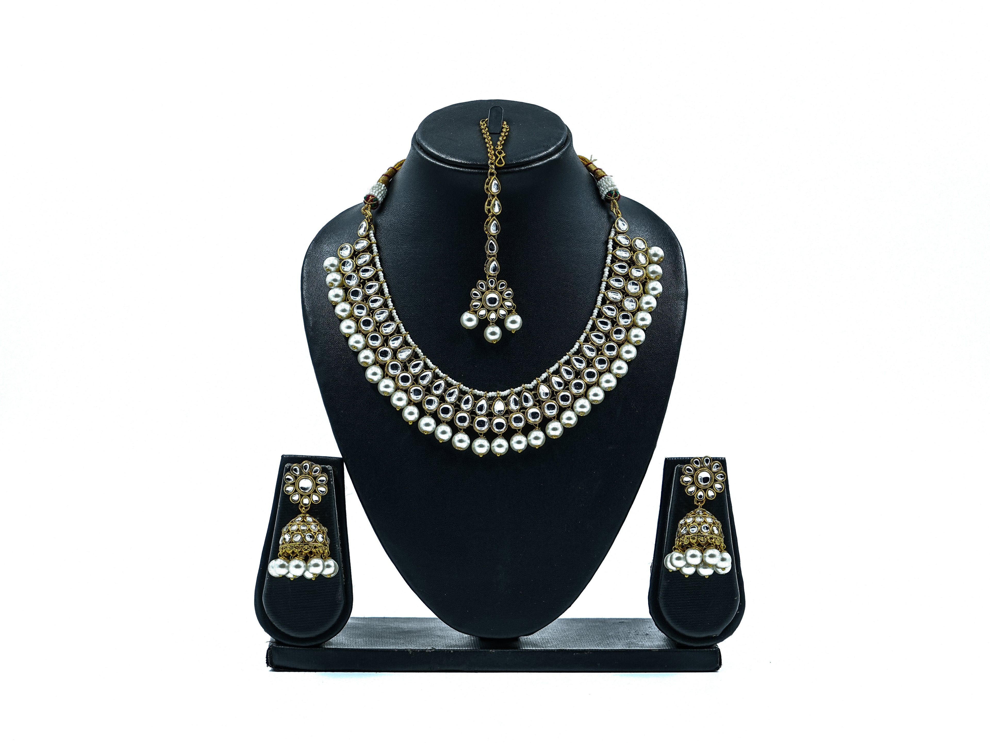 Kundan Set