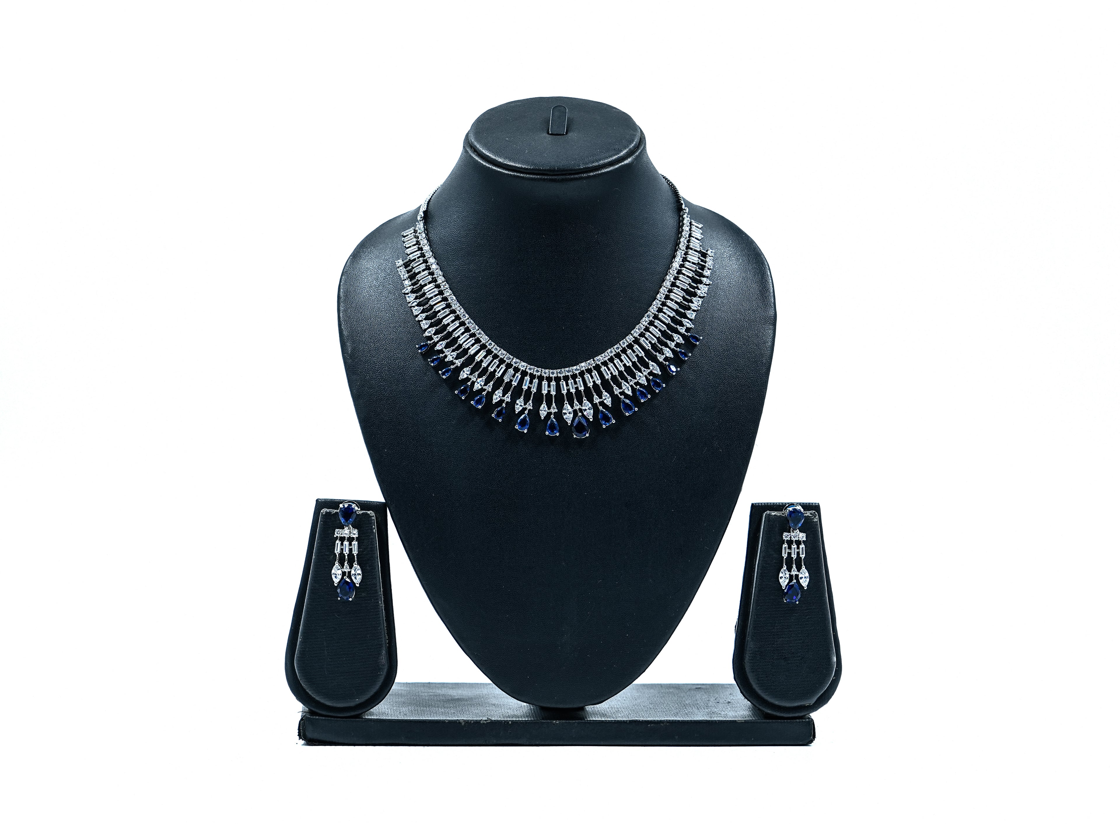 Sterling Silver Solitaire Sapphire Zircon Neckset