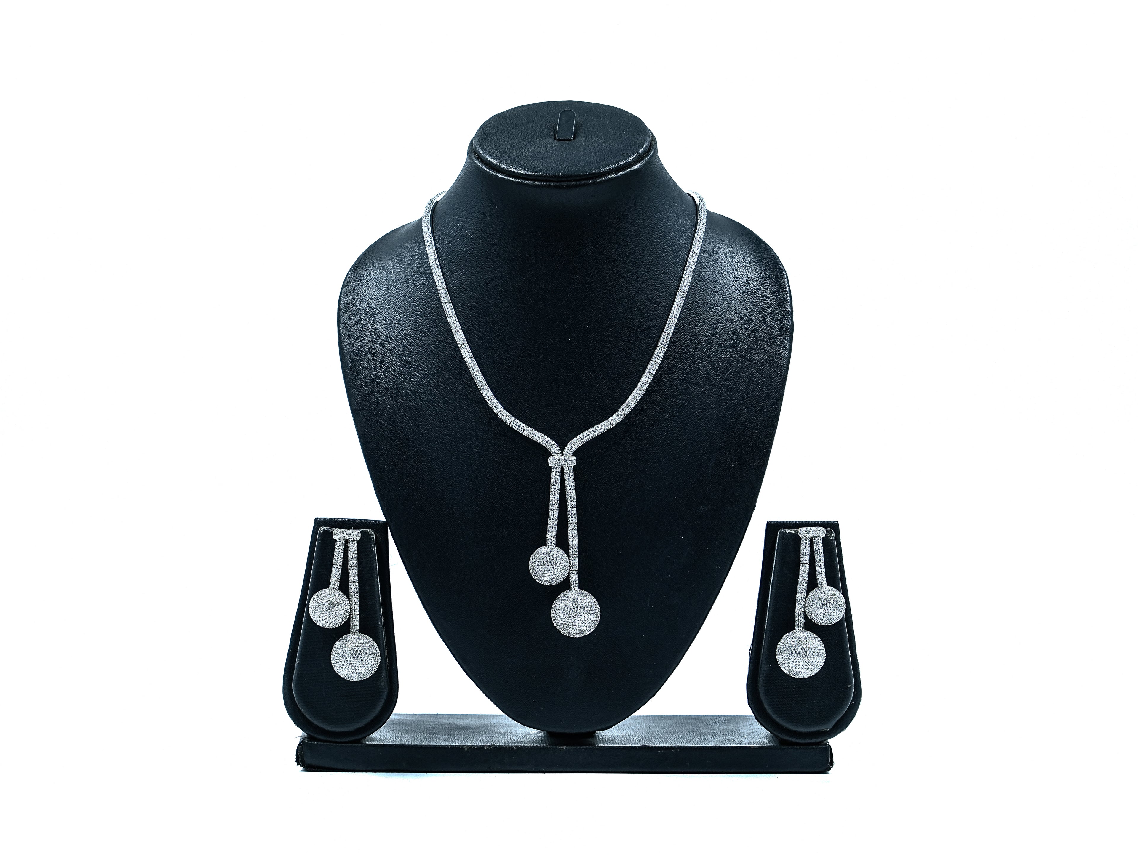 Sterling Silver Solitaire Zircon Neckset